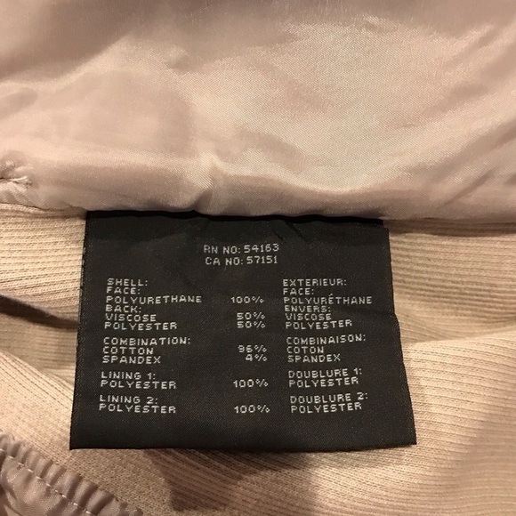 Andrew Marc Cream Asymmetric Hem V-Neck Jacket - Picture 8 of 15